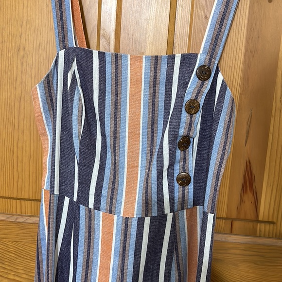 Size 1, worn once Fishbowl romper. Multicolor striped pattern with buttons. - Picture 2 of 2